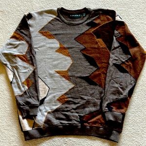 Tundra long sleeve xl pullover sweater